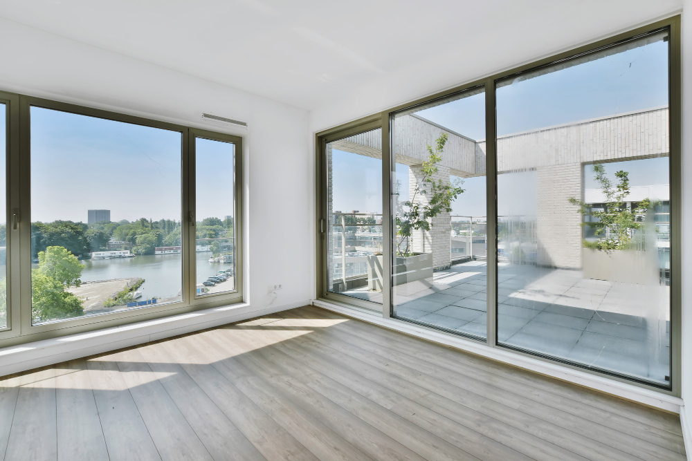 La Crosse Picture Window